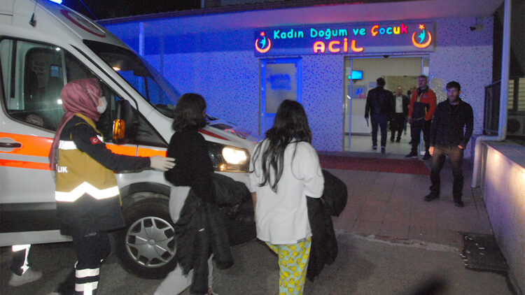 Zehirlenme şüphesiyle hastaneye kaldırılan öğrenciler taburcu oldu