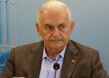 Siyasetin de bir ahlakı olmalı