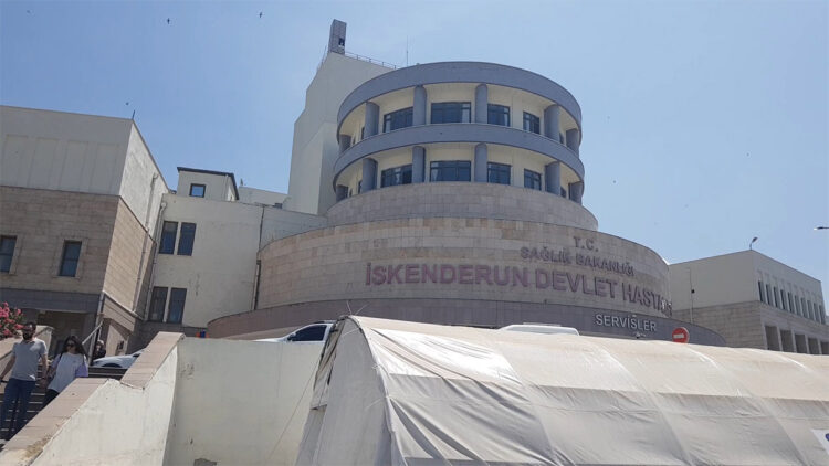 İskenderun Devlet Hastanesi'ndeki sağlık çalışanları tedirgin