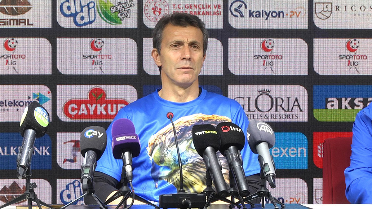 Çaykur Rizespor teknik direktörü Bülent Korkmaz, “Güzel bir söz var, ‘sabır acıdır ama yemesi tatlıdır.’ Biz bunu yaşadık. Son maçımız bile çok sıkıntılı geçti. Sonunda takım olarak, bir bütün olarak, şehir olarak başardık” dedi.