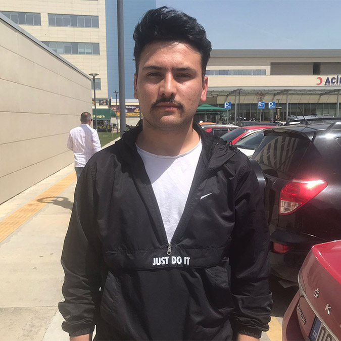 Damla, mezuniyet kıyafeti almaya giderken ağır yaralandı