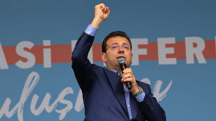 Mutlaka sandıklara gidin oyunuzu kullanın