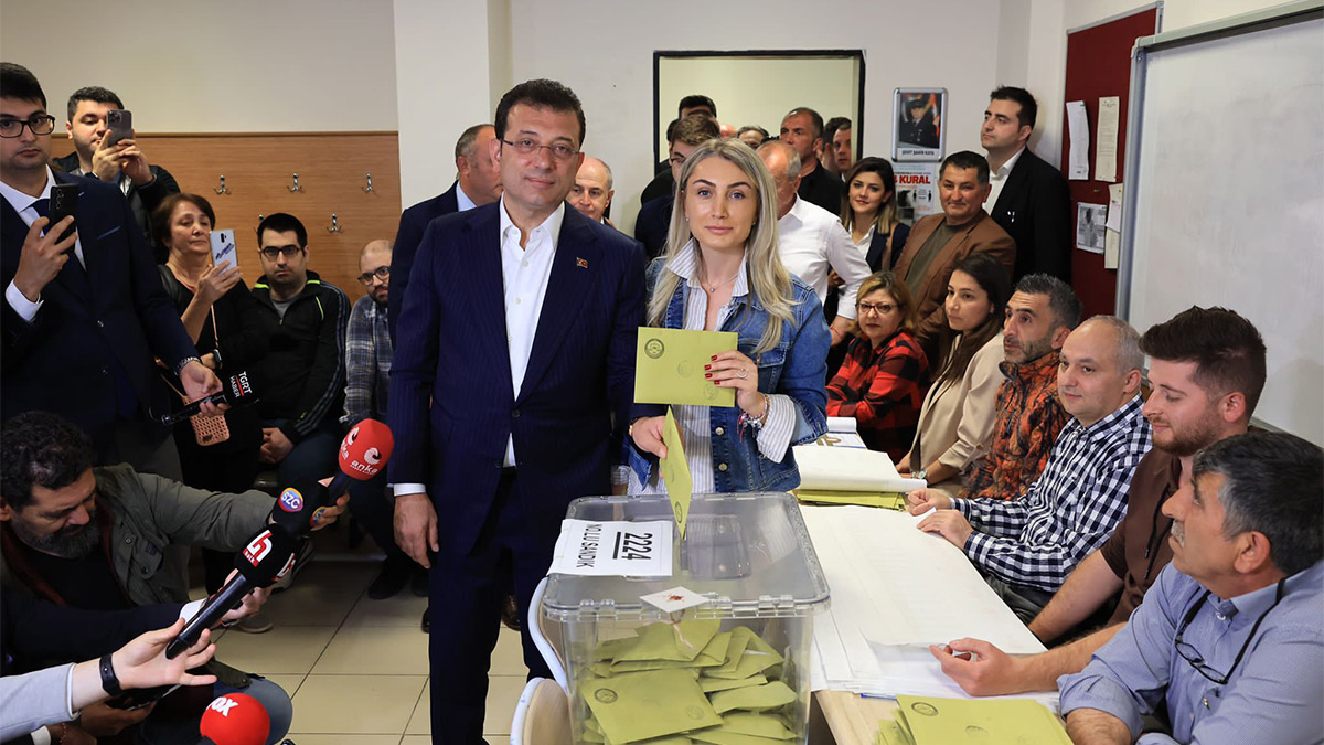 Cumhurbaşkanı ve 28. Dönem Milletvekili Genel Seçimleri için, İstanbul Büyükşehir Belediyesi (İBB) Başkanı ve Millet İttifakı Cumhurbaşkanı Yardımcısı Adayı Ekrem İmamoğlu oyunu kullandı.