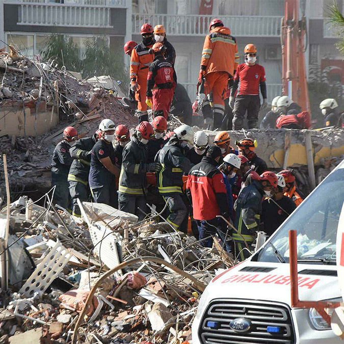 Emrah Apartmanı davasında sanıklara 14 yıl 5 ay 10'ar gün hapis