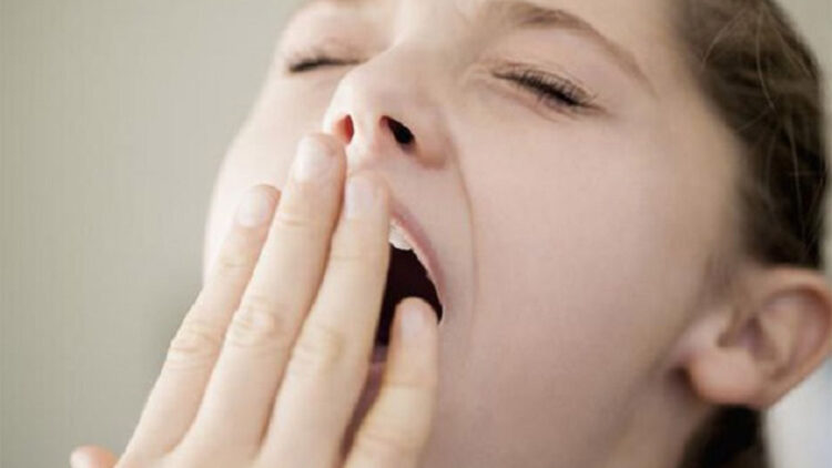 Yemeğin ortasında uykuya dalıyorsanız dikkat!