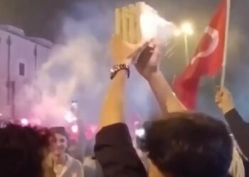 Fatih'te havai fişek kazası