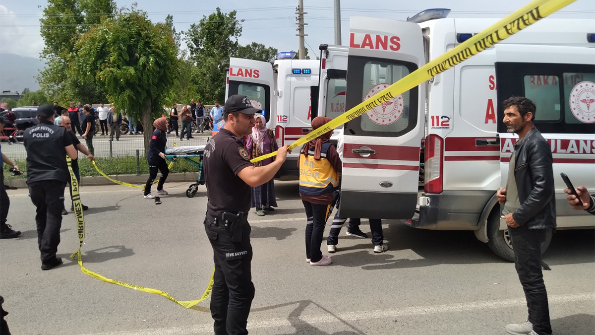 Iğdır'da trafik kazası; 3 ölü