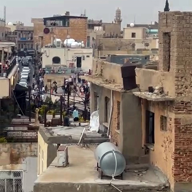 Mardin'de iki aile arasında taşlı, sopalı, silahlı kavga