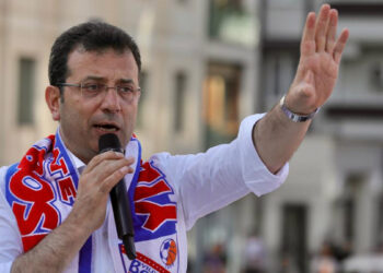 Ekrem İmamoğlu esnafla yaşanan tartışmayı anlattı