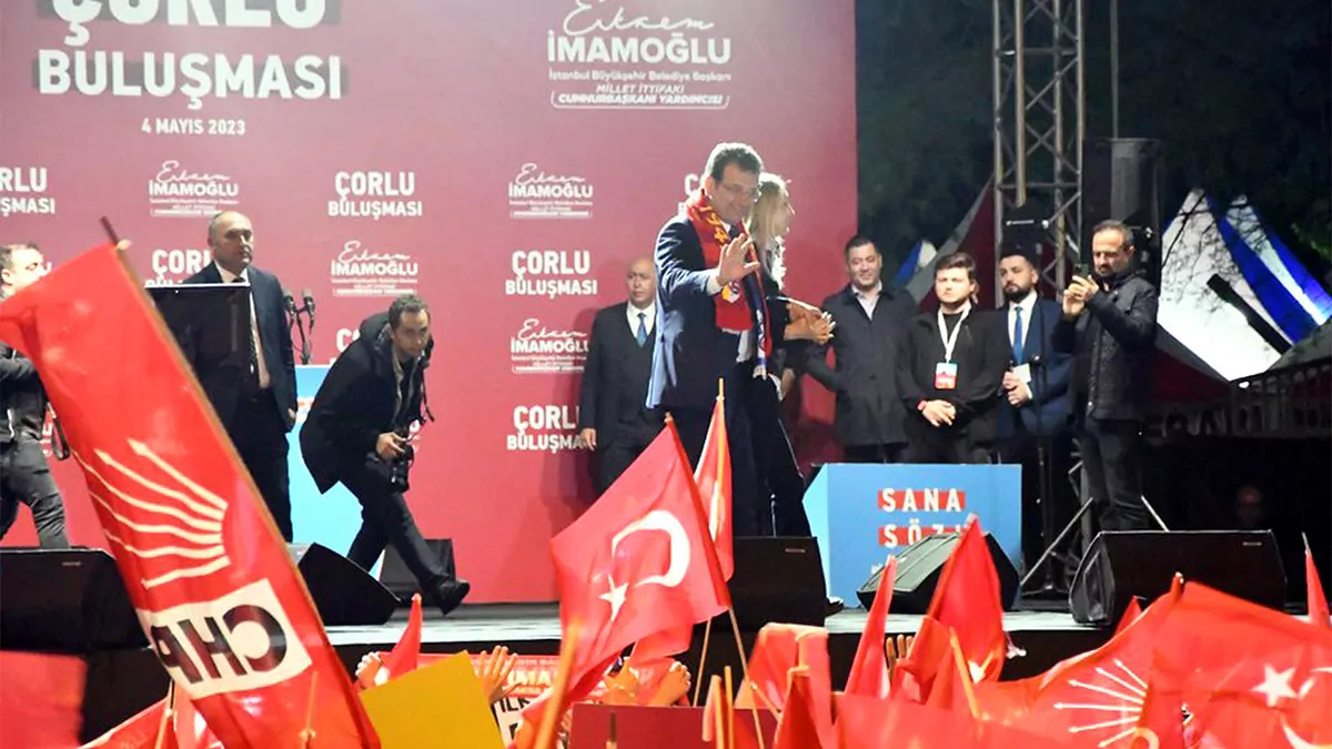 Imamoglu vatan bayrak namustur milletin onuru namustur 3964 dhaphoto1 - chp haberleri, politika - haberton