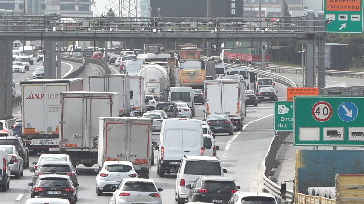 Mahmutbey'de çözüm Kınalı bağlantı yolu