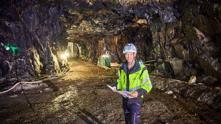 İsveç'te mağaralar sıcak suyla dolduruluyor