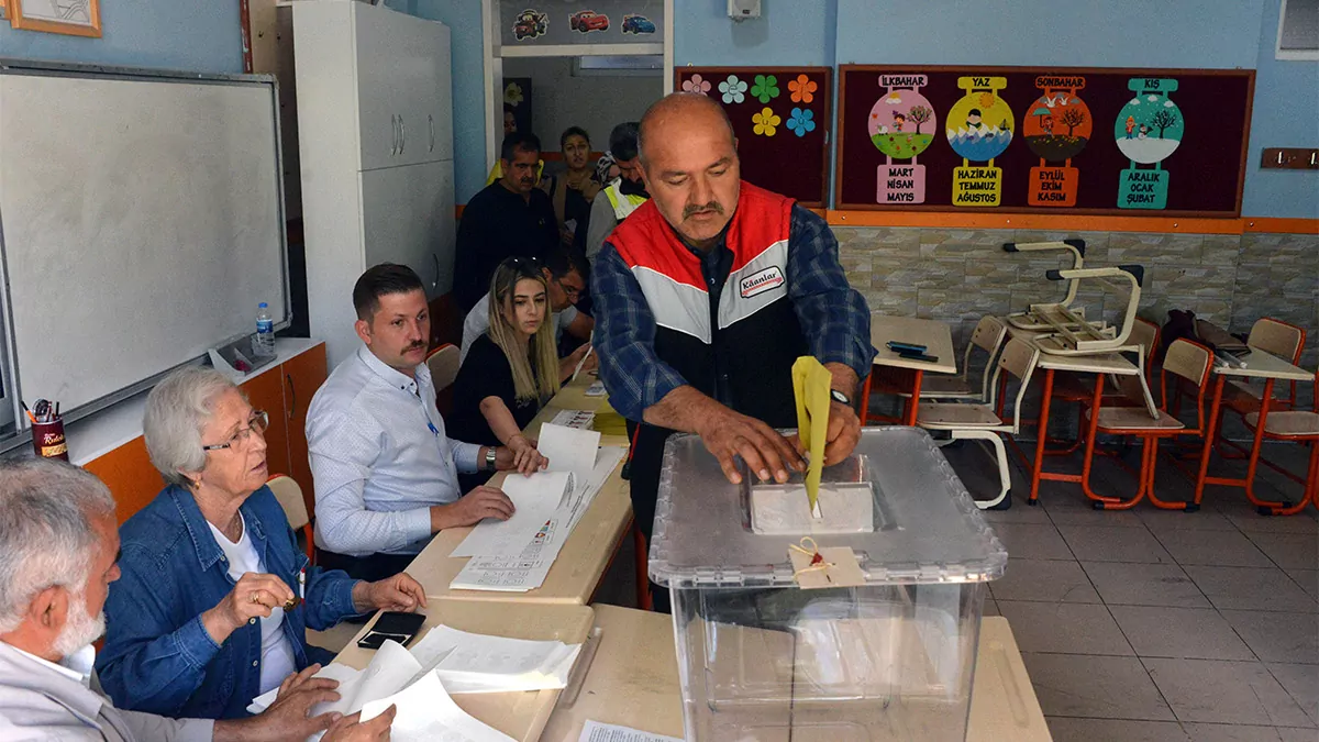 Kahramanmaraş'ta ilk oylar sandıkta