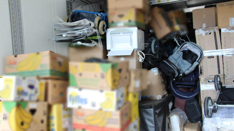 Kapıkule'de 400 elektronik sigara ele geçirildi