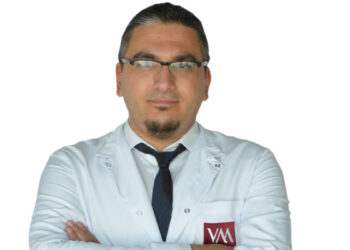 Karın ve bel bölgesindeki yağlanma obezite belirtisi