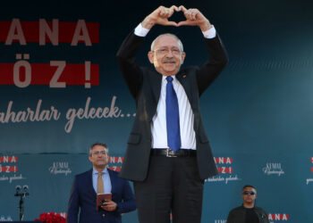 418 milyar doları Türkiye'ye getirip sizlere vereceğim