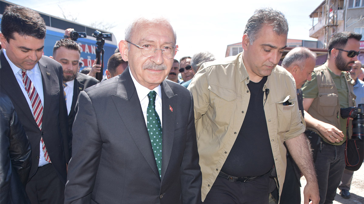 Allah rızası için kul hakkı yiyene oy vermeyin