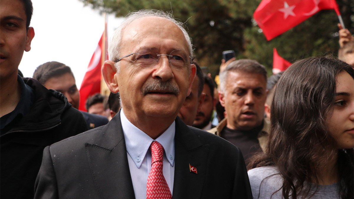 Kemal Kılıçdaroğlu Anıtkabir'i ziyaret etti