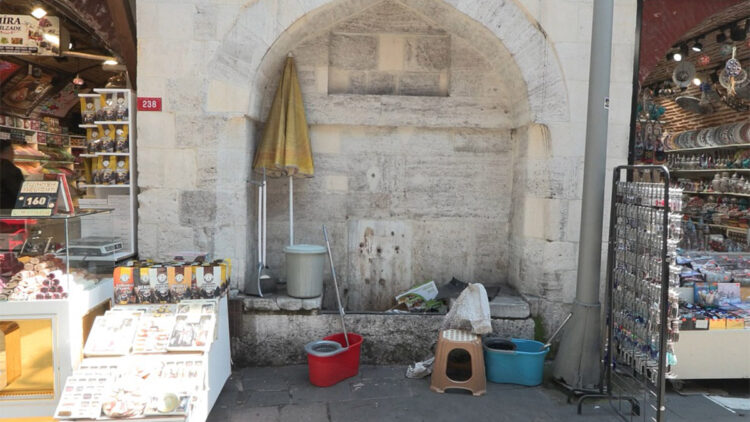İstanbul'da tarihi çeşmelerin hali içler acısı