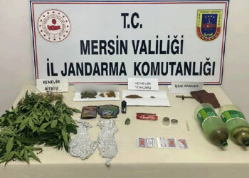 Mersin'de torbacı operasyonu; 4 gözaltı