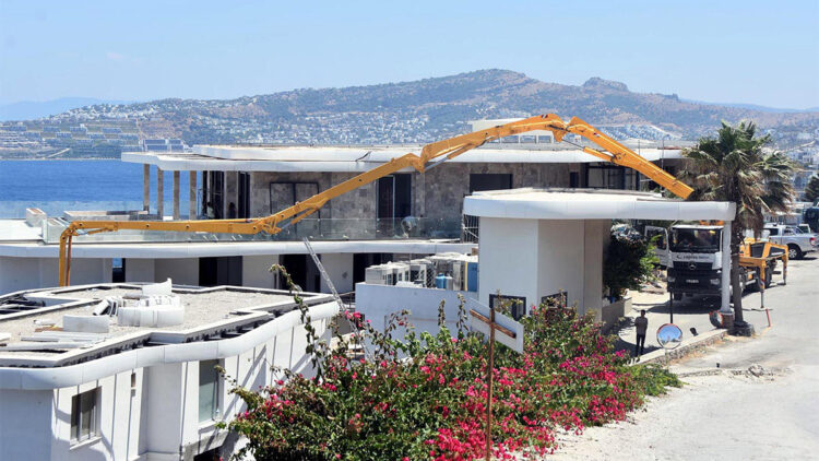 Turistik ilçelerde inşaat yasağı başladı