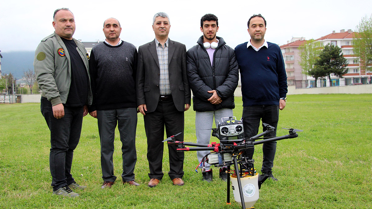 Öğrenciler 'Seedrone' tohumlama aracını geliştirdi