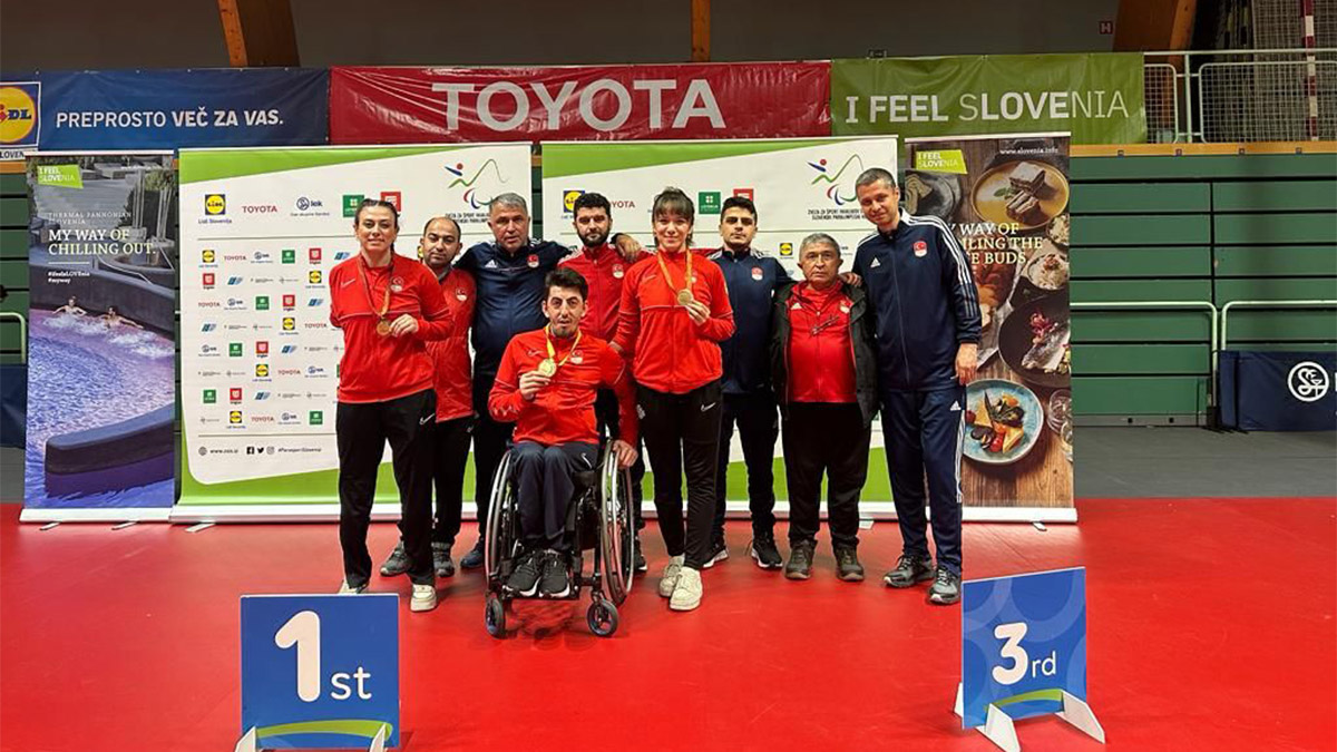 Para Masa Tenisi Milli Takımı sporcuları 3 madalya kazandı