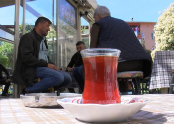 Aşırı sıcak çay, ağız bölgesi kanser riskini artırıyor
