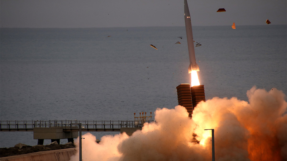 Yerli füze Tayfun'un test atışı yapıldı