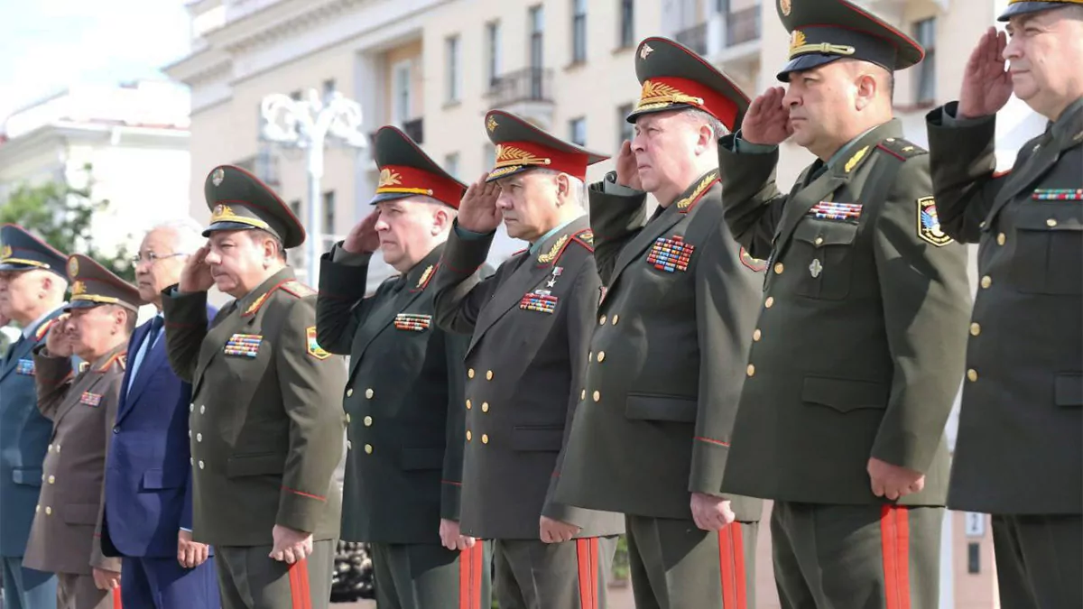 Rus nükleer silahları belarus'ta depolanacak