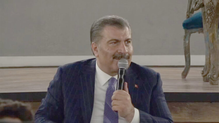 Bakan Koca'dan, Kızılay'ın kan satmasına yönelik açıklama