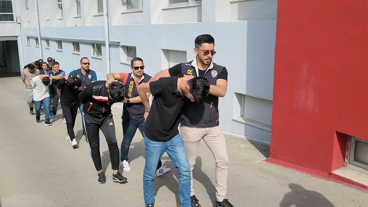 Sazan sarmalı yöntemi dolandırıcılığına 6 tutuklama