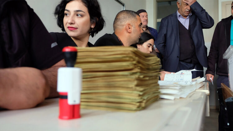 İstanbul'da 1 milyon 76 bin 295 kişi sandığa gitmedi