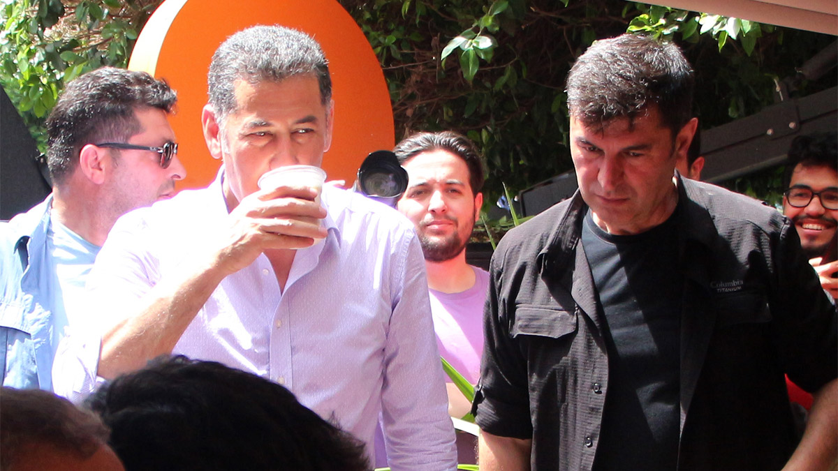 ATA İttifakı’nın cumhurbaşkanı adayı Sinan Oğan, Muharrem İnce'ye geçmiş olsun dileğinde bulunarak, "FETÖ metotlarıyla Muharrem İnce'ye yapılan girişimleri kınadığımı ifade etmek istiyorum" dedi.