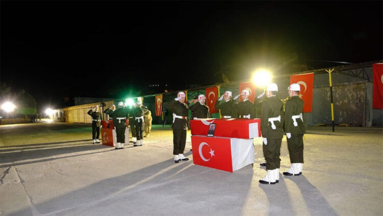 Şırnak'taki kaza şehitleri memleketlerine uğurlandı