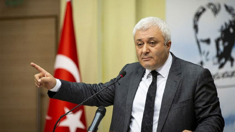 81 ilde CHP logolu PKK afişleri asılacak