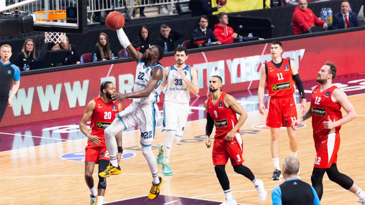 Türk Telekom EuroCup'ta ikinci oldu