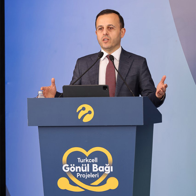 Turkcell afet bölgesinin kalkınması için seferberliğini sürdürüyor