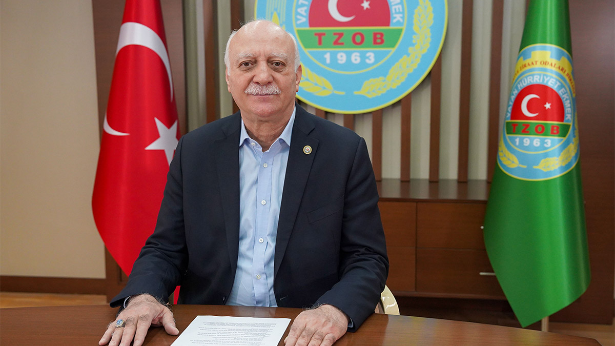 Türkiye Ziraat Odaları Birliği (TZOB) Genel Başkanı Şemsi Bayraktar, nisanda fiyatı en fazla artan ürünün markette ve üreticide patates; fiyatı en fazla düşen ürünün ise markette kabak, üreticide sivri biber olduğunu açıkladı.