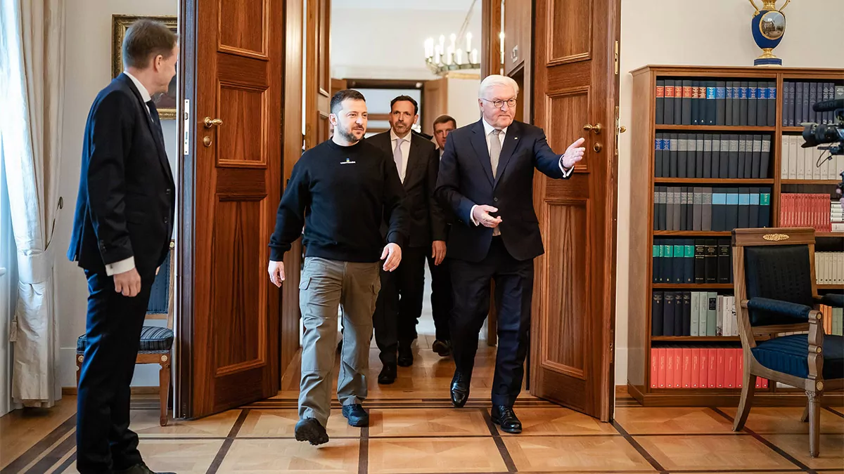 Volodimir zelenski berlin'de frank-walter steinmeier ile görüştü