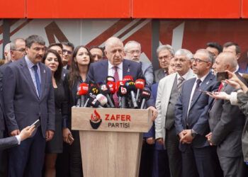 Ümit Özdağ 2. tur kararını açıkladı