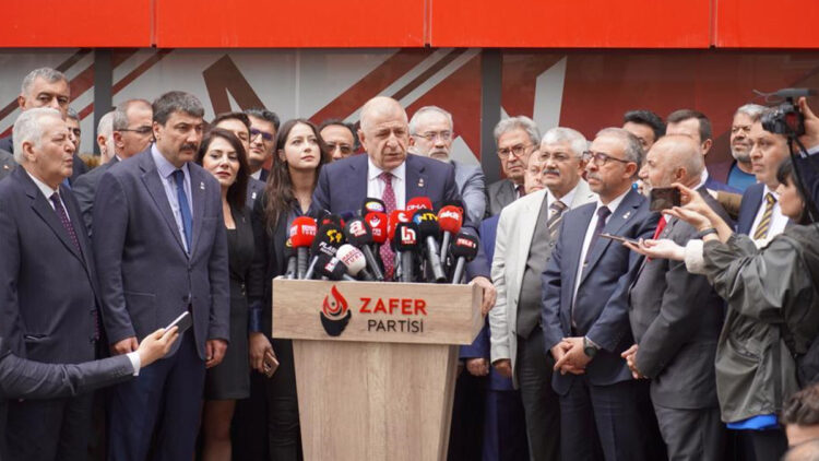 Ümit Özdağ 2. tur kararını açıkladı