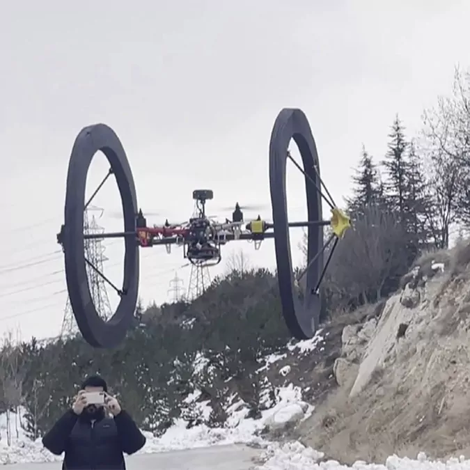 Havada ve suda gidebilen insansız hava aracı geliştirildi