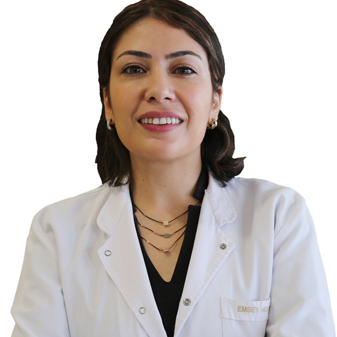 Baharın gelmesiyle birlikte bazı cilt hastalıklarında artış görüldüğünü söyleyen Dermatoloji Uzmanı Dr. Ada Bozkurt, “Bahar aylarında polenler havada yoğun olarak bulunuyor. Bu da özellikle alerjiye genetik yatkınlığı olan kişilerde alerjik reaksiyonlara neden olabiliyor” dedi.