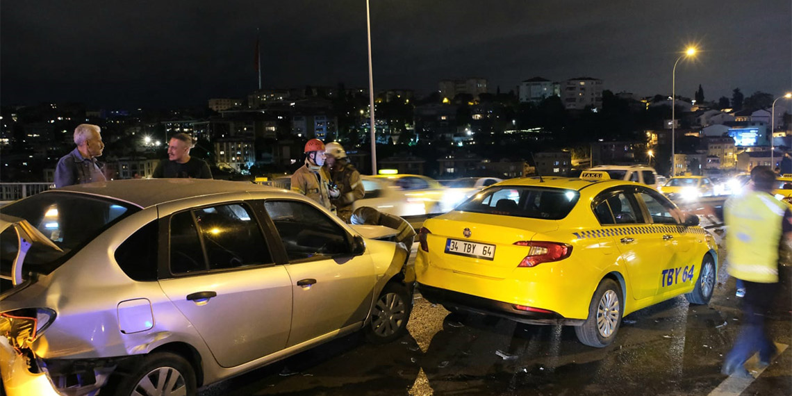 15 Temmuz Şehitler Köprüsü'nde zincirleme kaza