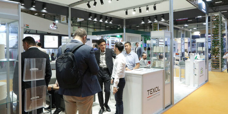 19 Özbek firma, Uluslararası İstanbul İplik Fuarı’nda