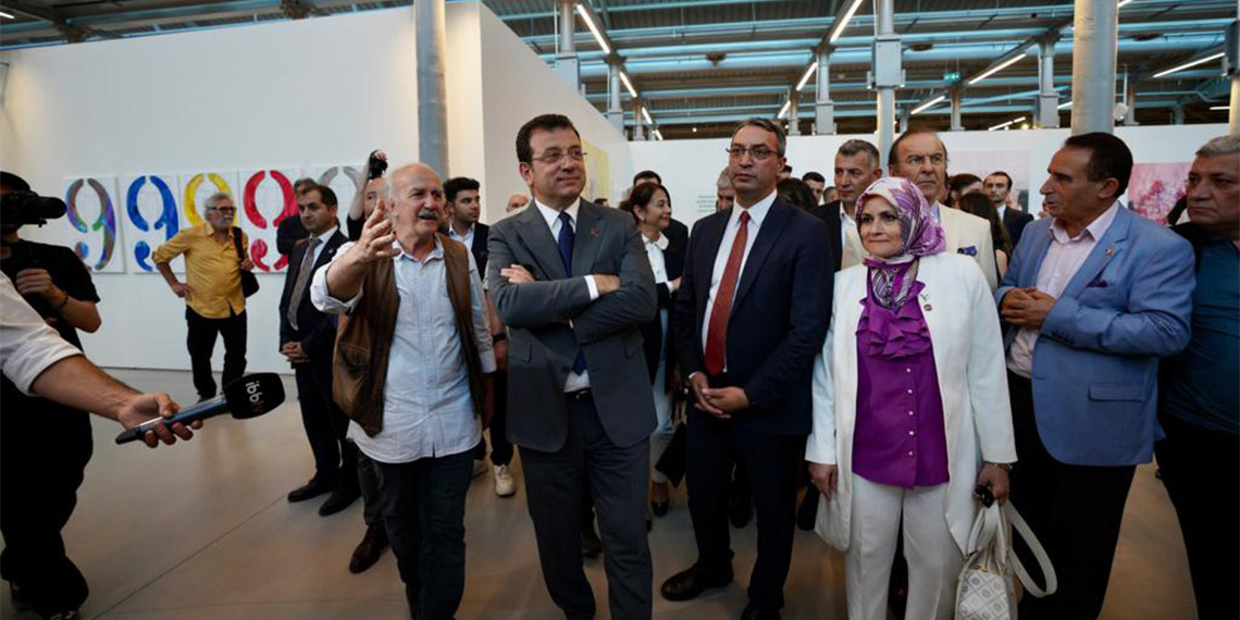 İstanbul'un sembol yapılarından Feshane 5 yıllık restorasyon çalışmalarının tamamlanmasının ardından yeniden açıldı.