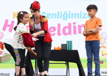 Çankaya'da öğrencilere karne şenliği düzenlendi