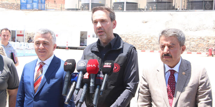 2024 yılı petrolde rekorlar yılı olacak