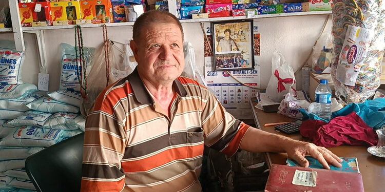 4 hayırsever depremzedelerin bakkal borcunu ödedi